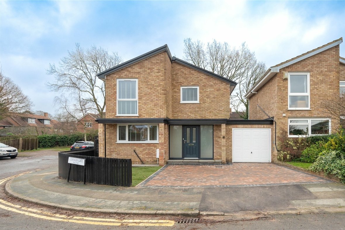 3 Bedroom House Let AgreedHouse Let Agreed in Corinium Gate, St. Albans, Hertfordshire - View 1 - Collinson Hall