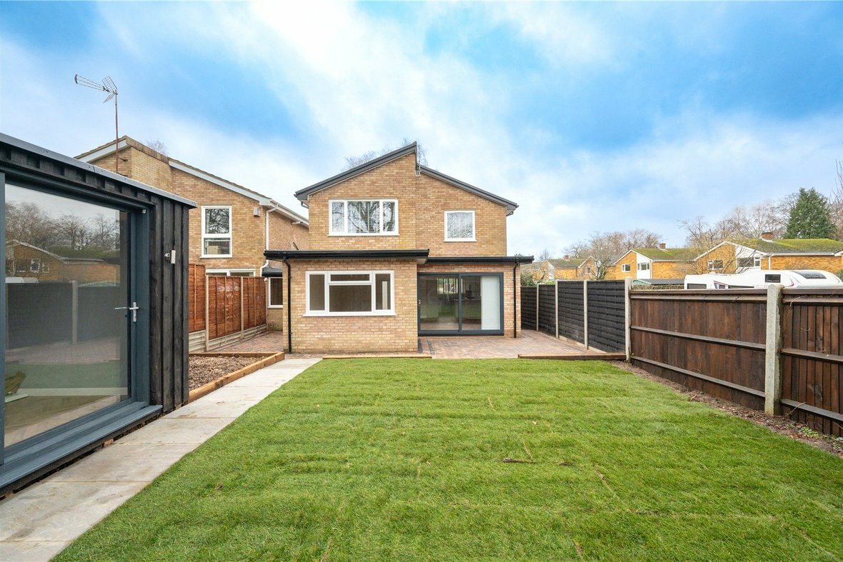 3 Bedroom House Let AgreedHouse Let Agreed in Corinium Gate, St. Albans, Hertfordshire - View 6 - Collinson Hall