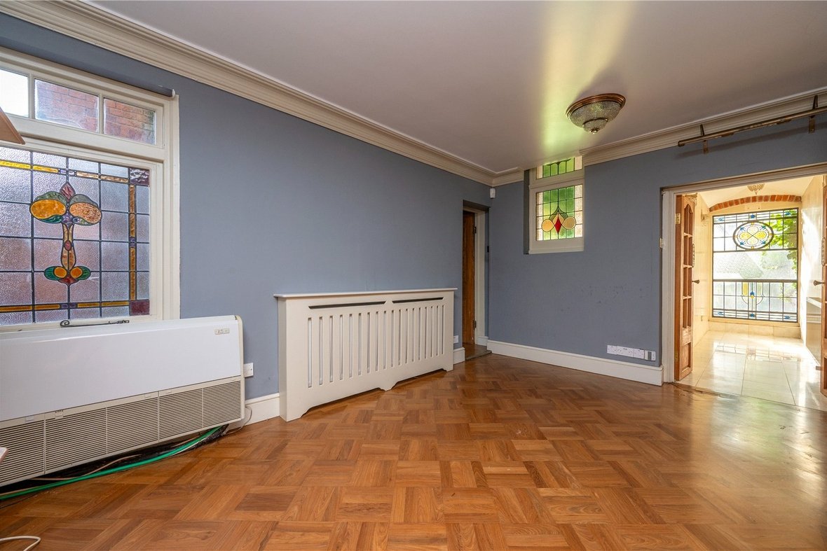 7 Bedroom House For SaleHouse For Sale in London Road, St. Albans, Hertfordshire - View 5 - Collinson Hall