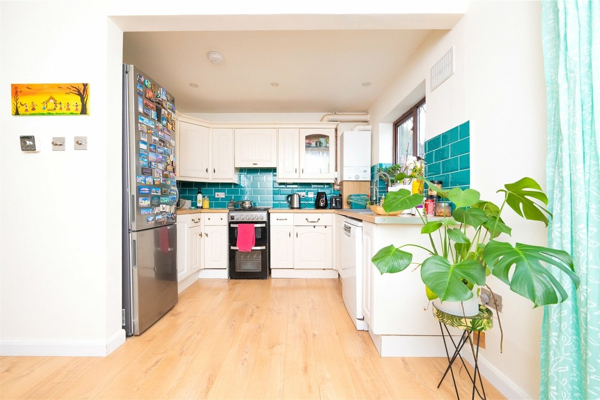 4 Bedroom House For SaleHouse For Sale in Wilstone Drive, St. Albans, Hertfordshire - View 5 - Collinson Hall