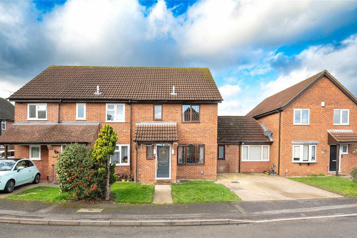 4 Bedroom House For SaleHouse For Sale in Wilstone Drive, St. Albans, Hertfordshire - View 16 - Collinson Hall