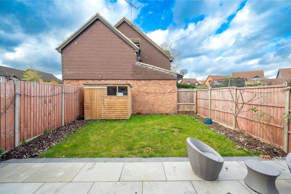 4 Bedroom House For SaleHouse For Sale in Wilstone Drive, St. Albans, Hertfordshire - View 15 - Collinson Hall