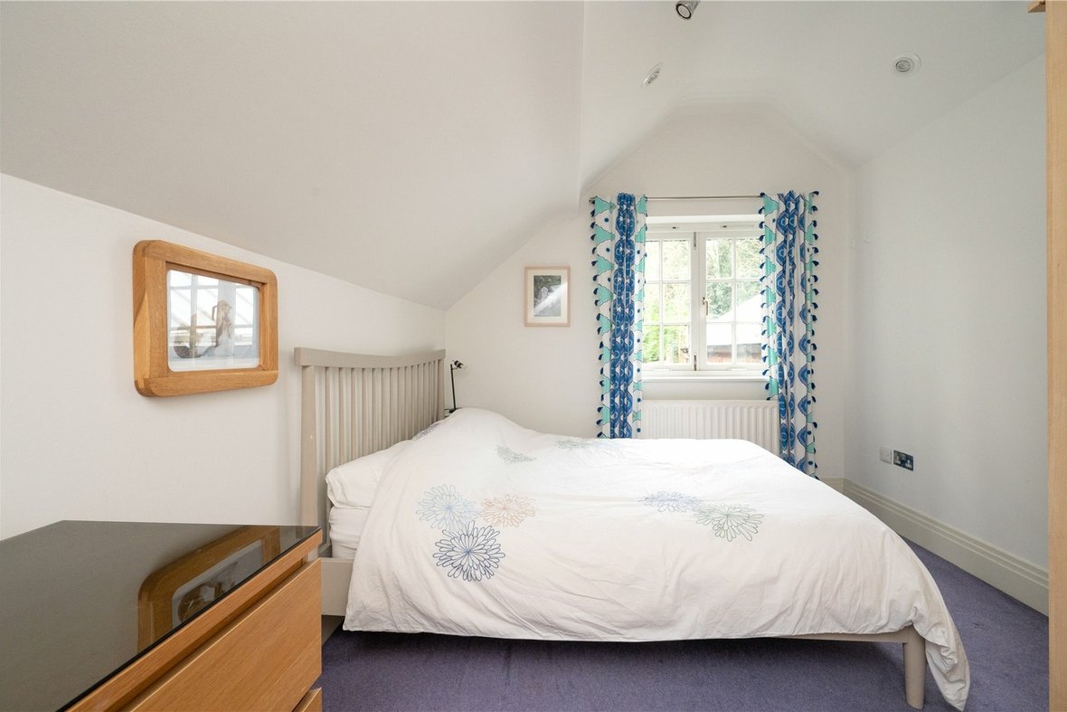 4 Bedroom House For SaleHouse For Sale in Trevelyan Place, St. Stephens Hill, St. Albans - View 22 - Collinson Hall