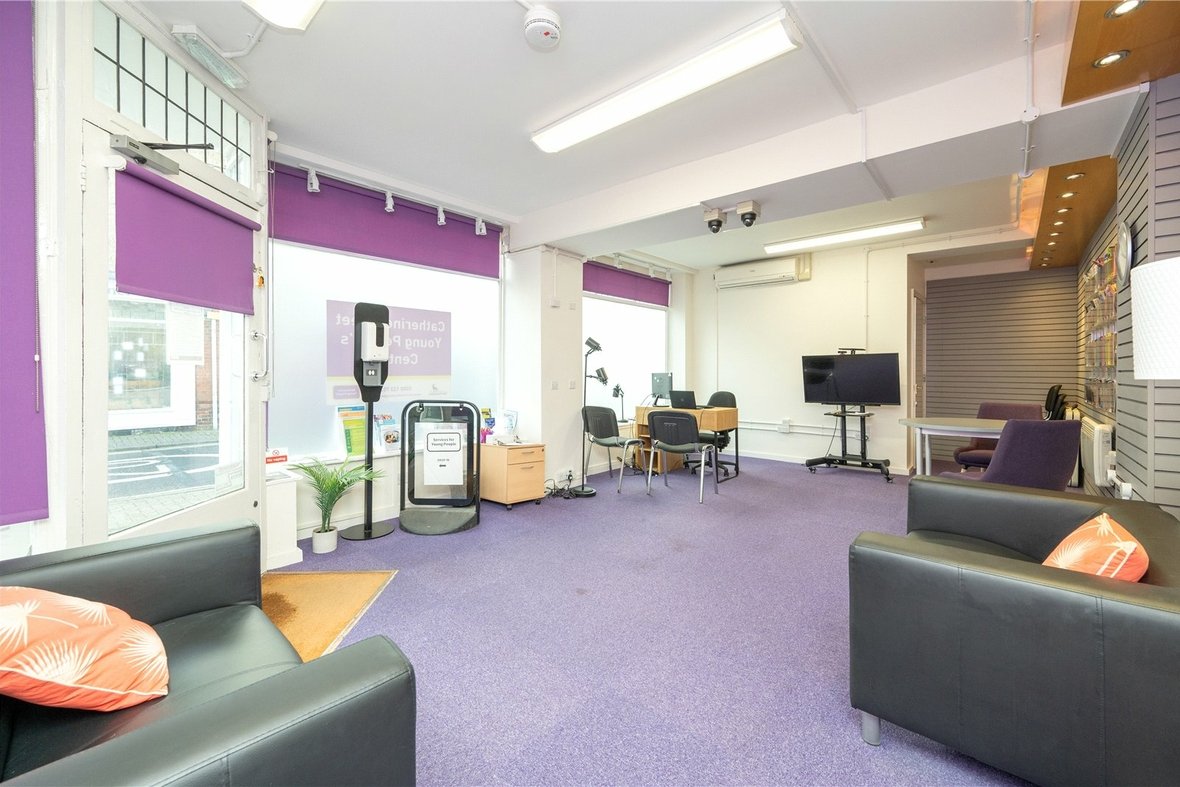 Commercial property To Let in Catherine Street, St. Albans, Hertfordshire - View 2 - Collinson Hall