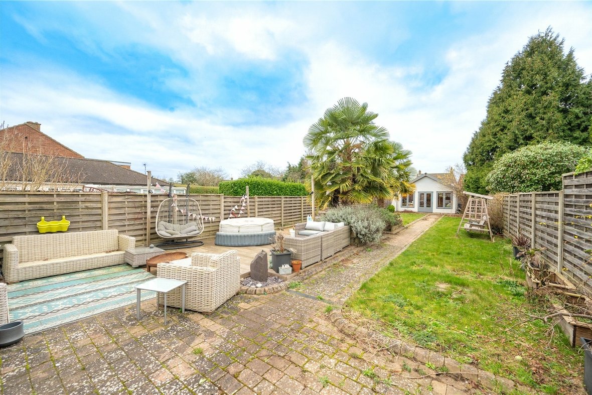 4 Bedroom House For SaleHouse For Sale in Tippendell Lane, St. Albans, Hertfordshire - View 9 - Collinson Hall