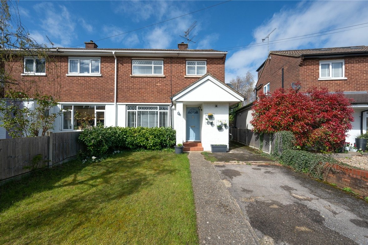 3 Bedroom House For SaleHouse For Sale in Partridge Road, St. Albans, Hertfordshire - View 1 - Collinson Hall
