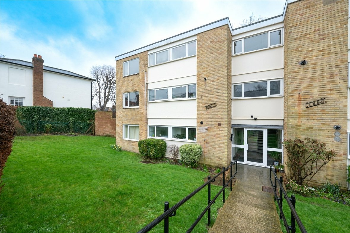 2 Bedroom Apartment New InstructionApartment New Instruction in Mount Pleasant, St. Albans, Hertfordshire - View 9 - Collinson Hall