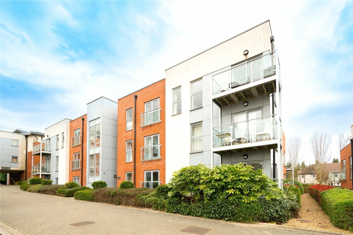 1 Bedroom Apartment Sold Subject to ContractApartment Sold Subject to Contract in Charrington Place, St. Albans, Hertfordshire - View 15 - Collinson Hall