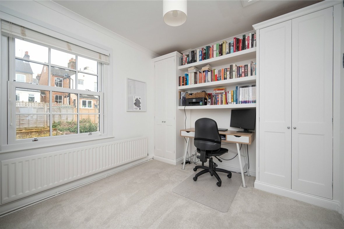 2 Bedroom House Sold Subject to ContractHouse Sold Subject to Contract in Oster Street, St. Albans, Hertfordshire - View 9 - Collinson Hall