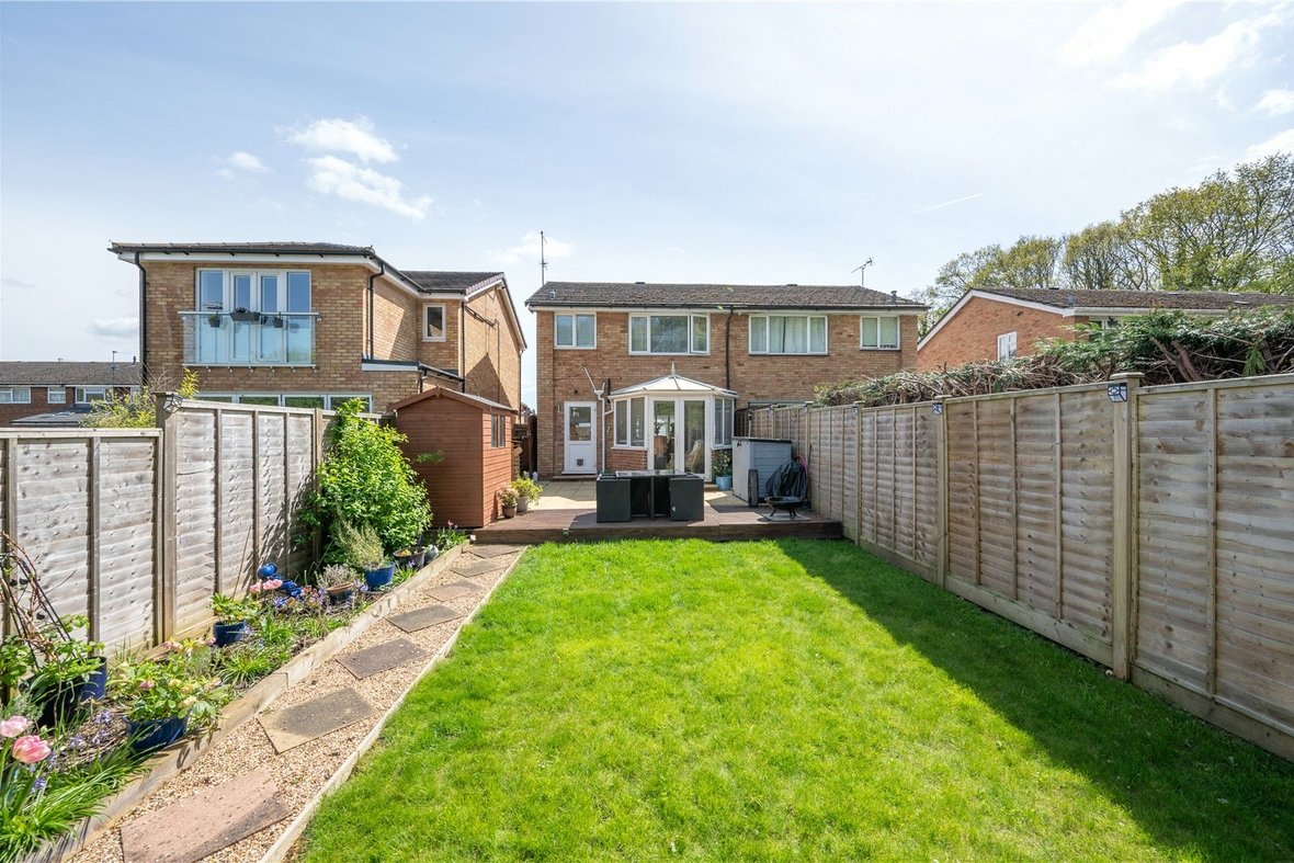 3 Bedroom House For SaleHouse For Sale in Ringway Road, Park Street, St. Albans - View 15 - Collinson Hall