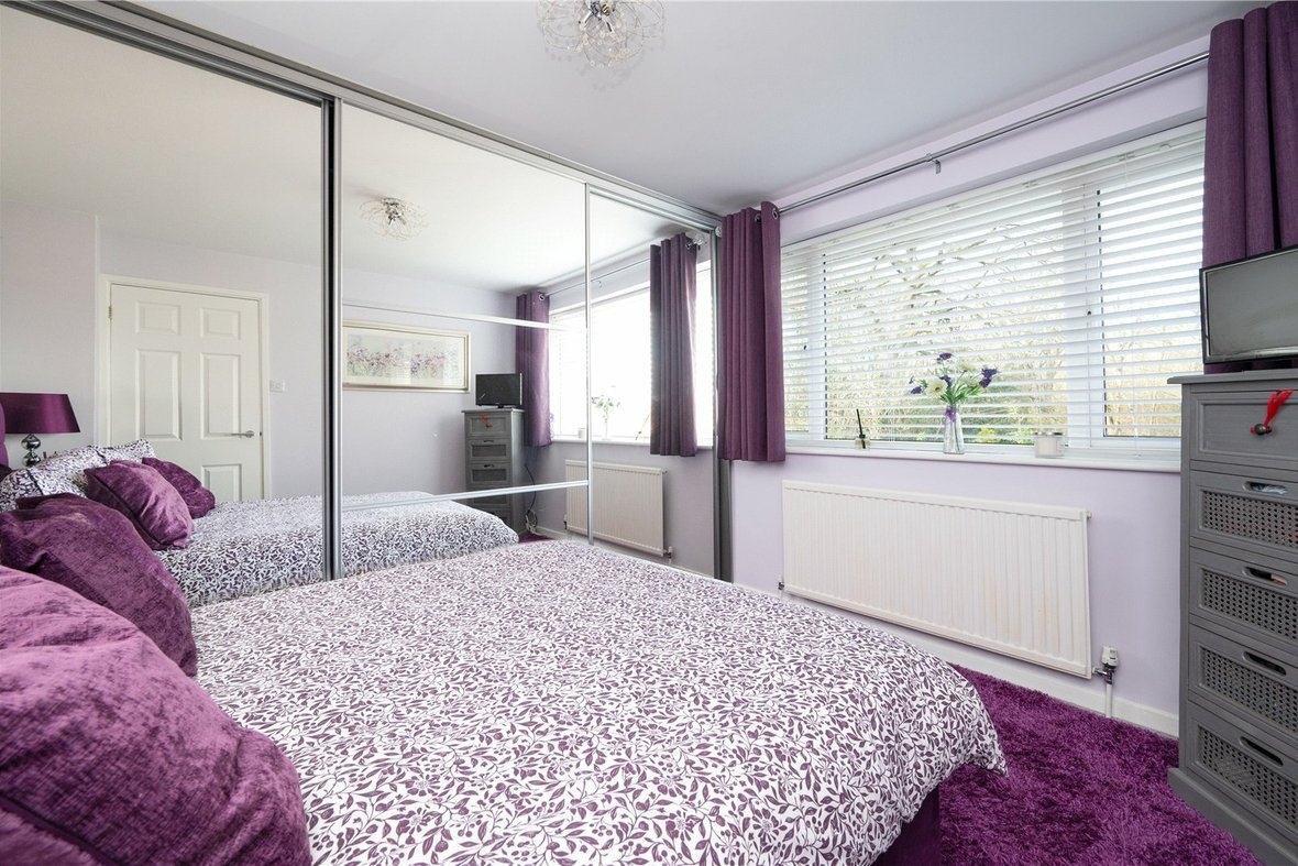 3 Bedroom House For SaleHouse For Sale in Ringway Road, Park Street, St. Albans - View 8 - Collinson Hall