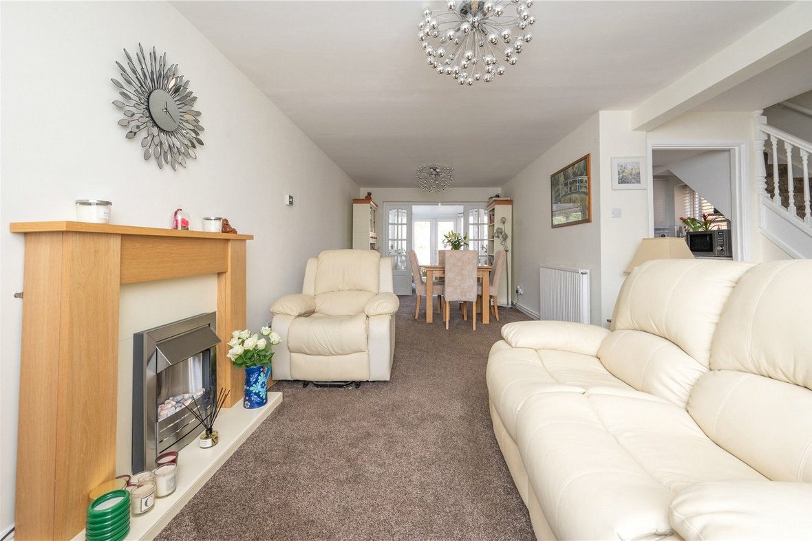 3 Bedroom House For SaleHouse For Sale in Ringway Road, Park Street, St. Albans - View 20 - Collinson Hall