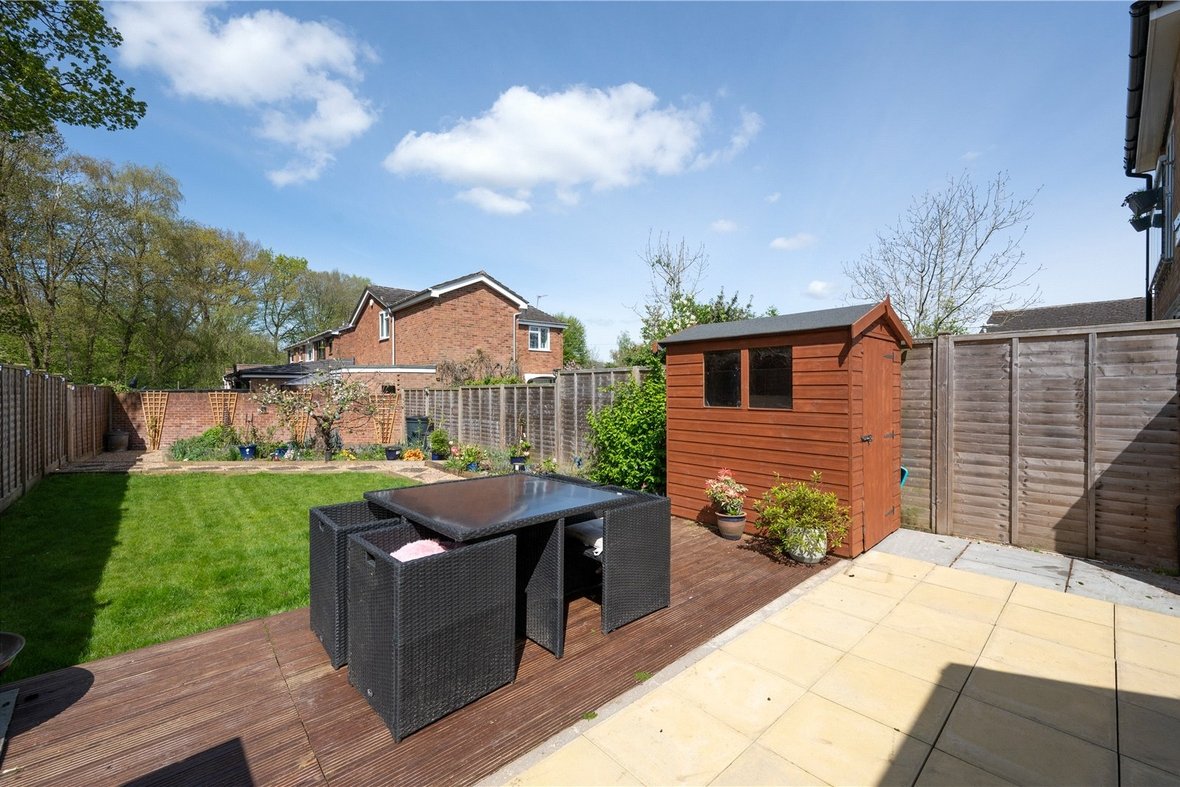 3 Bedroom House For SaleHouse For Sale in Ringway Road, Park Street, St. Albans - View 17 - Collinson Hall