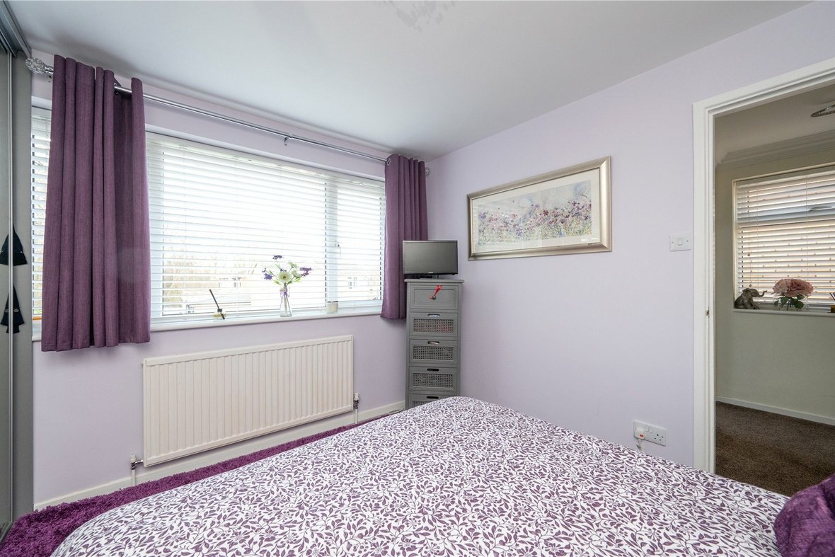 3 Bedroom House For SaleHouse For Sale in Ringway Road, Park Street, St. Albans - View 13 - Collinson Hall