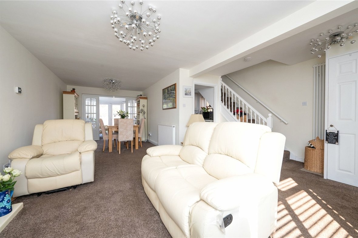 3 Bedroom House For SaleHouse For Sale in Ringway Road, Park Street, St. Albans - View 17 - Collinson Hall