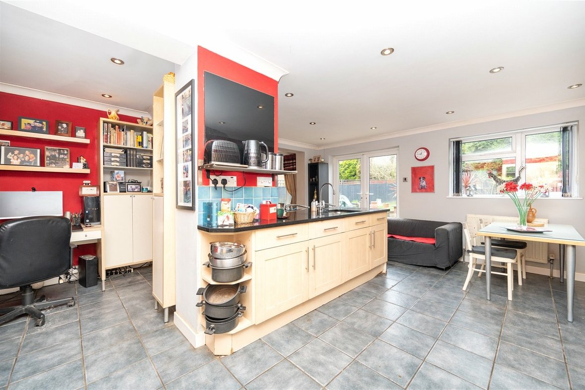 5 Bedroom House For SaleHouse For Sale in St Vincent Drive, St. Albans, Hertfordshire - View 14 - Collinson Hall