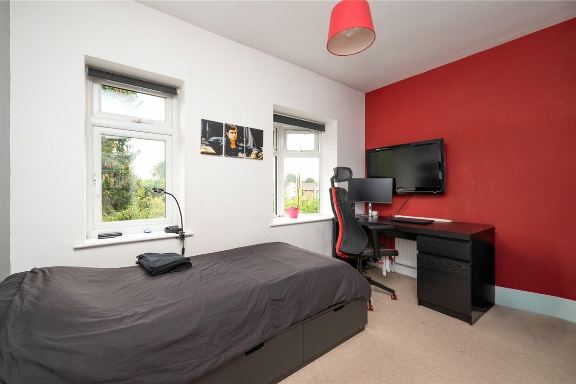 4 Bedroom House For SaleHouse For Sale in Watford Road, St. Albans, Hertfordshire - View 14 - Collinson Hall