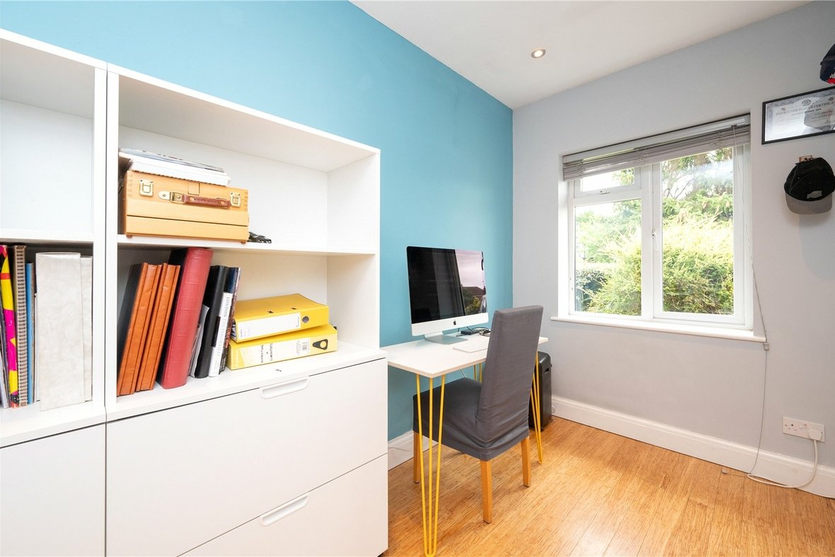4 Bedroom House For SaleHouse For Sale in Watford Road, St. Albans, Hertfordshire - View 20 - Collinson Hall