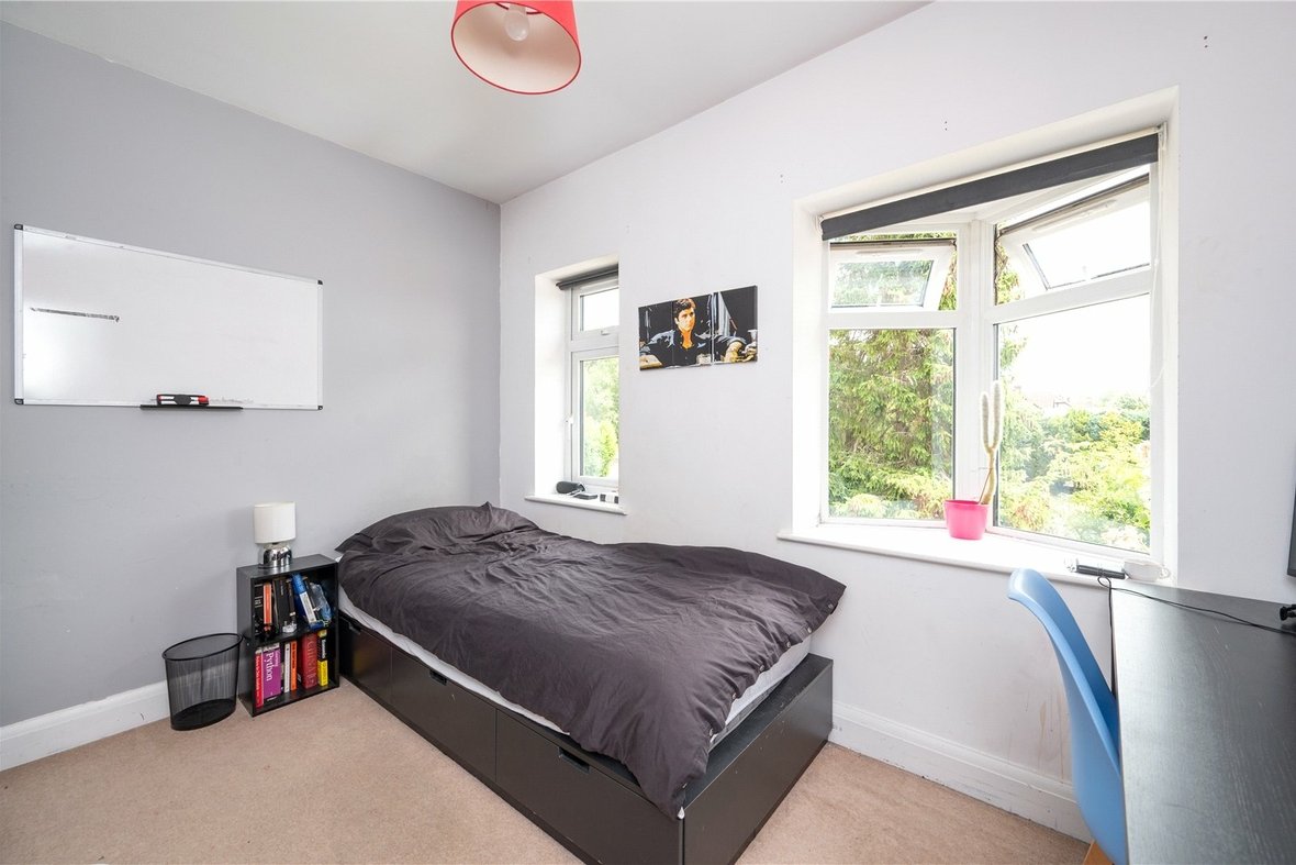 4 Bedroom House New InstructionHouse New Instruction in Watford Road, St. Albans, Hertfordshire - View 14 - Collinson Hall