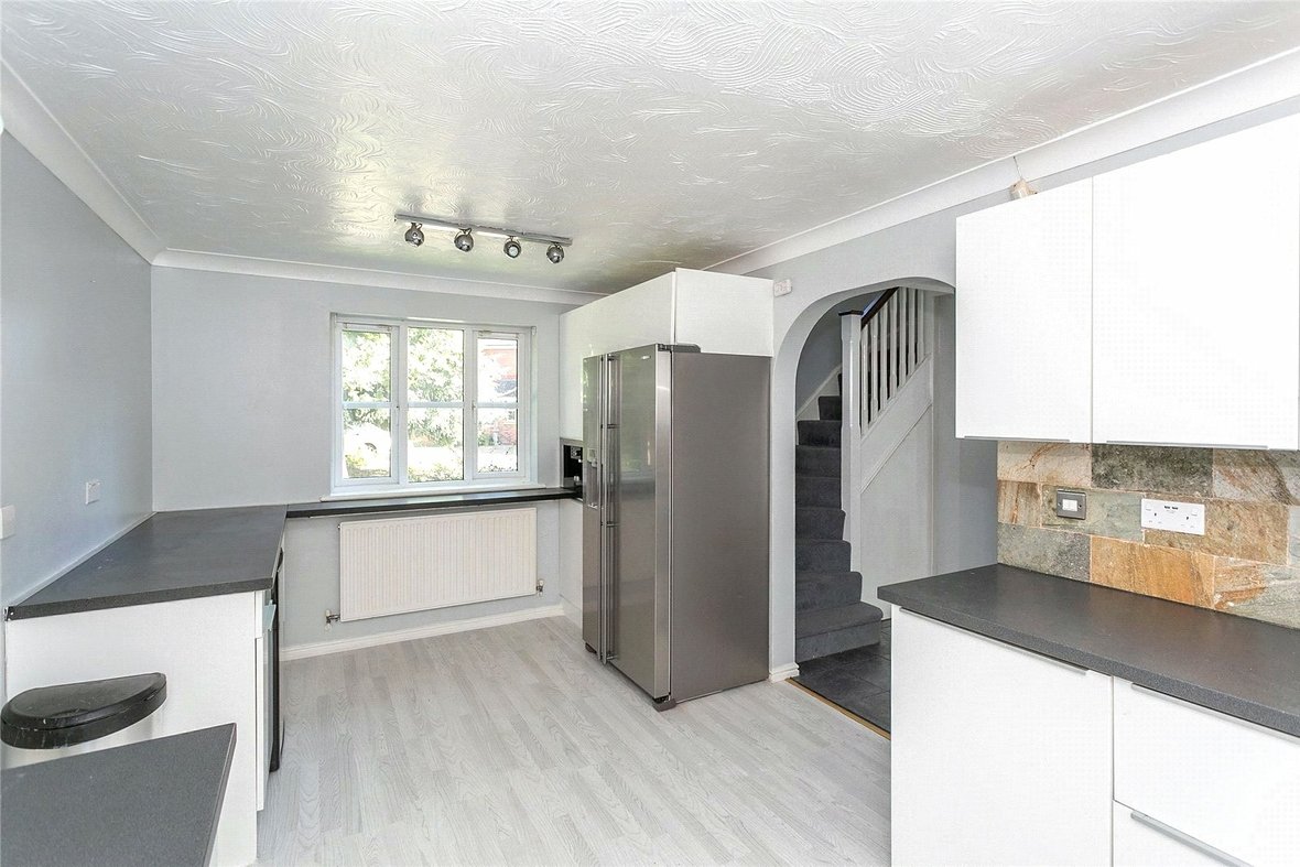 3 Bedroom House For SaleHouse For Sale in Hamlet Close, Bricket Wood, St. Albans - View 2 - Collinson Hall