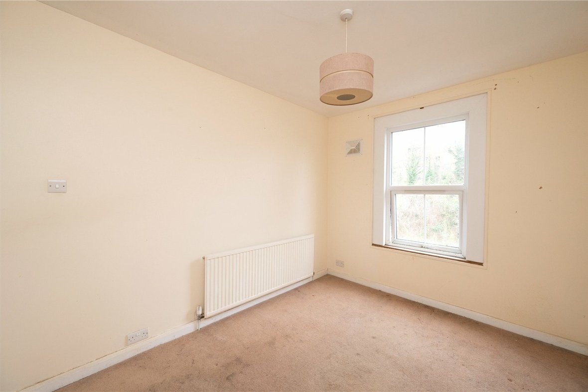 3 Bedroom House For SaleHouse For Sale in Ramsbury Road, St. Albans, Hertfordshire - View 18 - Collinson Hall