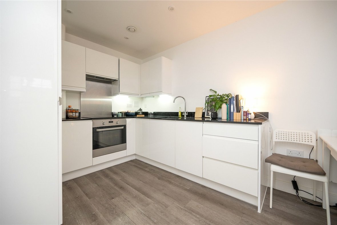 1 Bedroom Apartment For SaleApartment For Sale in Sutton Road, St. Albans, Hertfordshire - View 2 - Collinson Hall