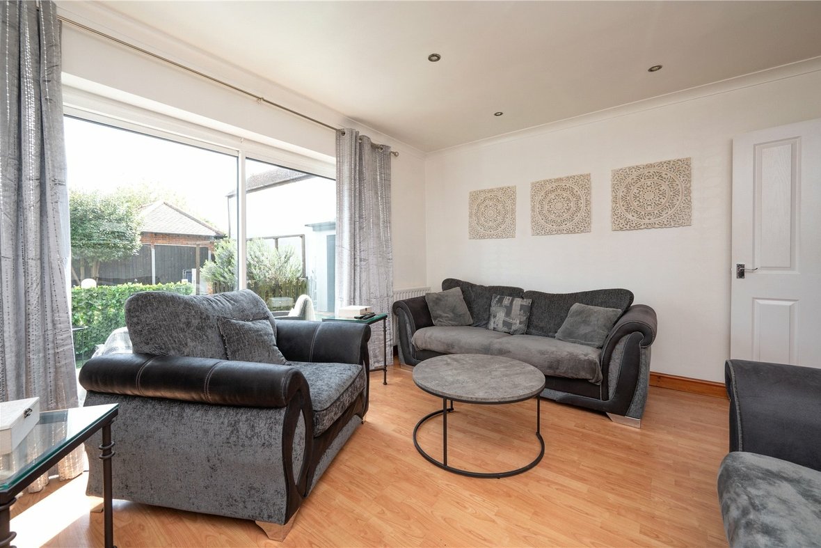3 Bedroom House For SaleHouse For Sale in Park Street Lane, Park Street, St. Albans - View 6 - Collinson Hall