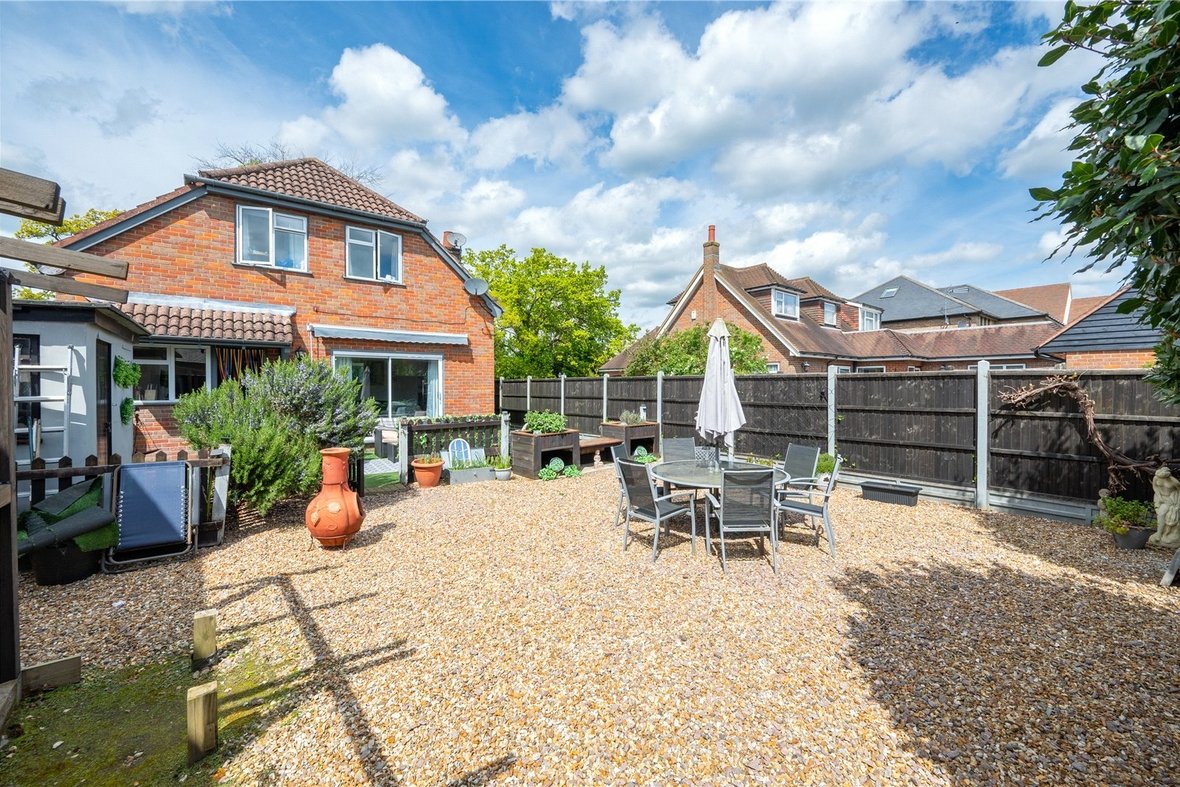 3 Bedroom House For SaleHouse For Sale in Park Street Lane, Park Street, St. Albans - View 17 - Collinson Hall