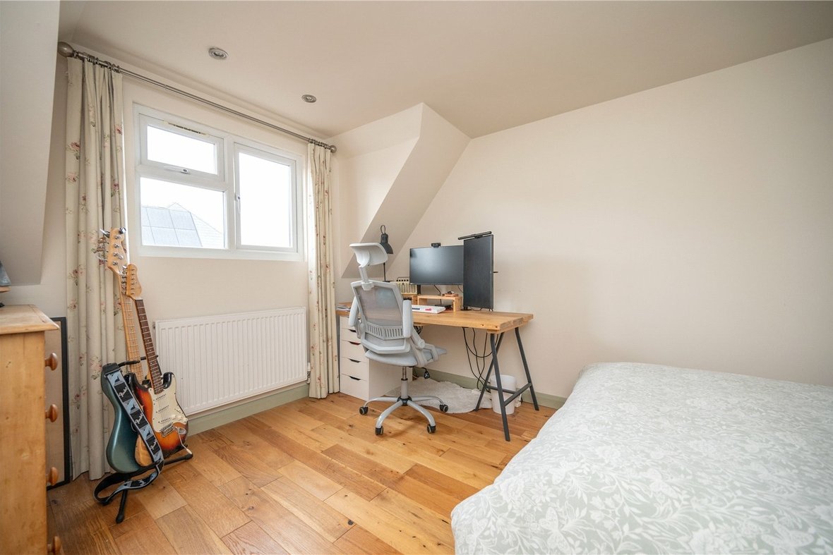 3 Bedroom House For SaleHouse For Sale in Lynton Avenue, St. Albans, Hertfordshire - View 14 - Collinson Hall