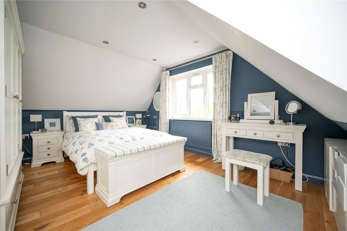 3 Bedroom House For SaleHouse For Sale in Lynton Avenue, St. Albans, Hertfordshire - View 8 - Collinson Hall