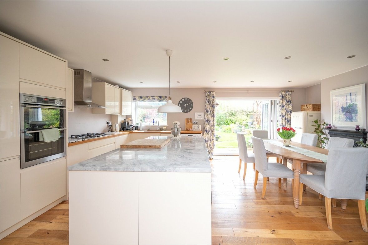 3 Bedroom House For SaleHouse For Sale in Lynton Avenue, St. Albans, Hertfordshire - View 19 - Collinson Hall