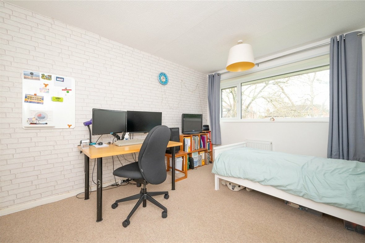 4 Bedroom House For SaleHouse For Sale in Sandpit Lane, St. Albans, Hertfordshire - View 11 - Collinson Hall