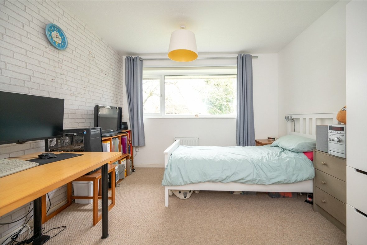 4 Bedroom House For SaleHouse For Sale in Sandpit Lane, St. Albans, Hertfordshire - View 10 - Collinson Hall