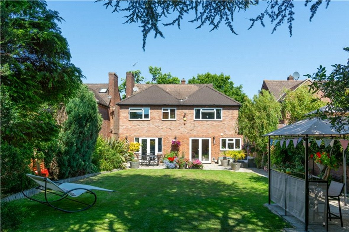 4 Bedroom House Sold Subject to Contract in Sandpit Lane, St. Albans, Hertfordshire - View 13 - Collinson Hall