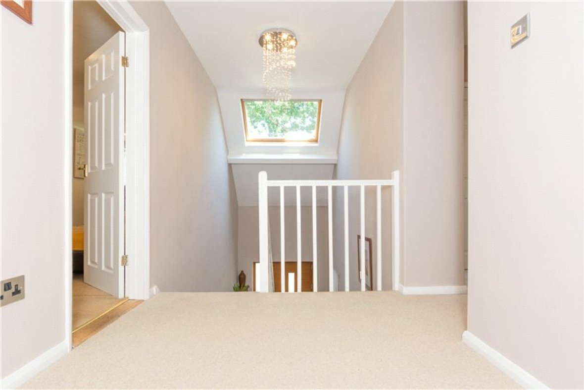 4 Bedroom House Sold Subject to Contract in Sandpit Lane, St. Albans, Hertfordshire - View 19 - Collinson Hall