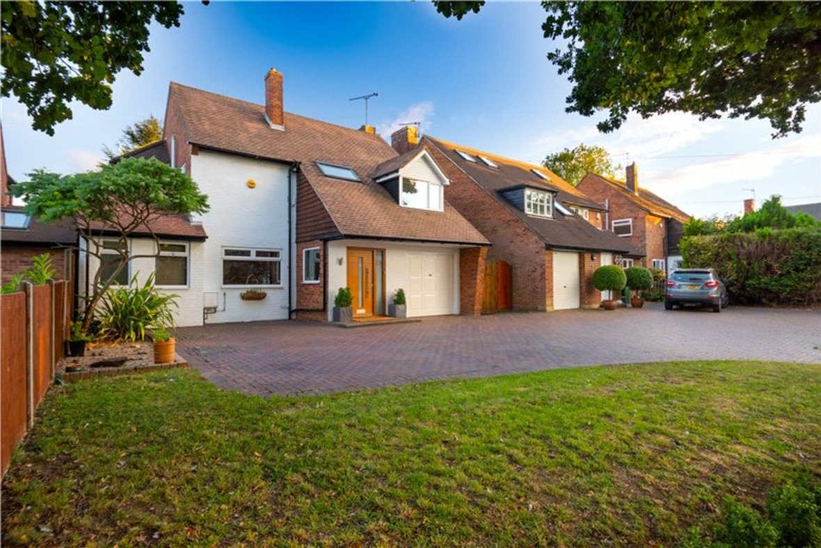 4 Bedroom House Sold Subject to Contract in Sandpit Lane, St. Albans, Hertfordshire - View 1 - Collinson Hall