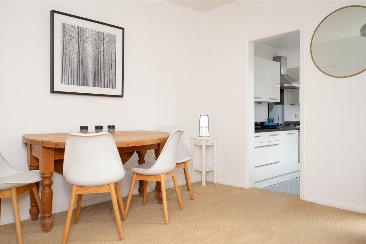 2 Bedroom House For SaleHouse For Sale in Cannon Street, St. Albans, Hertfordshire - View 14 - Collinson Hall