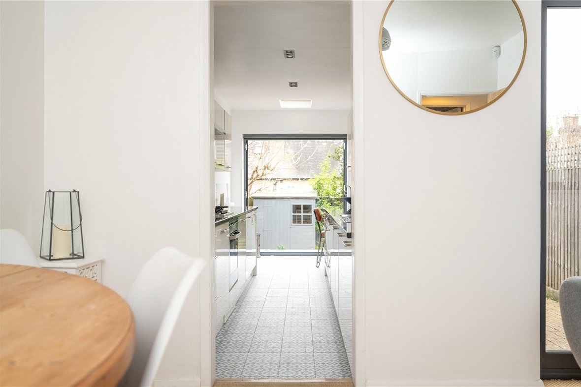 2 Bedroom House For SaleHouse For Sale in Cannon Street, St. Albans, Hertfordshire - View 8 - Collinson Hall