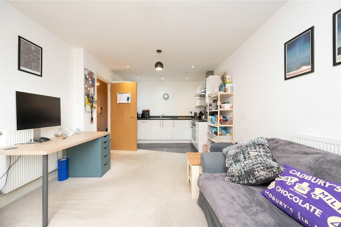 1 Bedroom Apartment For SaleApartment For Sale in Charrington Place, St. Albans, Hertfordshire - View 5 - Collinson Hall