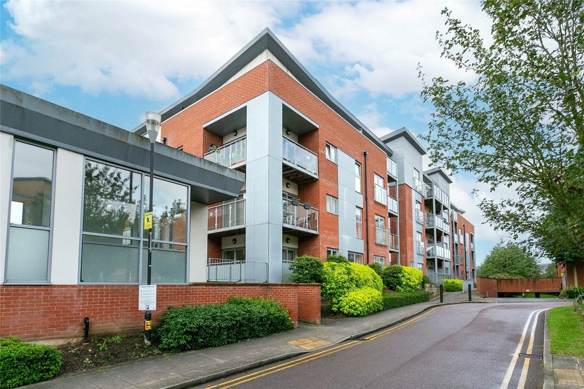 1 Bedroom Apartment For SaleApartment For Sale in Charrington Place, St. Albans, Hertfordshire - View 1 - Collinson Hall