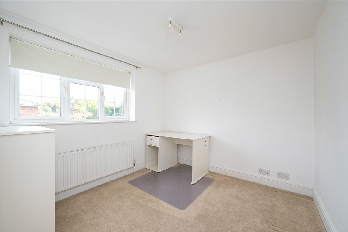 4 Bedroom House To LetHouse To Let in The Meads, Bricket Wood, St. Albans - View 10 - Collinson Hall