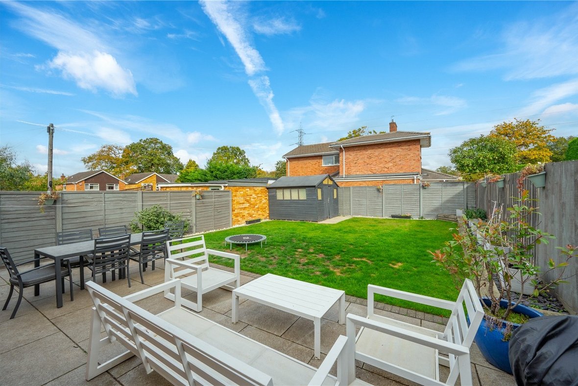 4 Bedroom House LetHouse Let in The Meads, Bricket Wood, St. Albans - View 18 - Collinson Hall