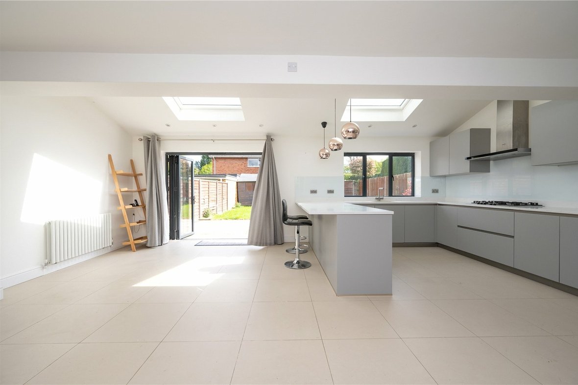 4 Bedroom House To LetHouse To Let in The Meads, Bricket Wood, St. Albans - View 13 - Collinson Hall