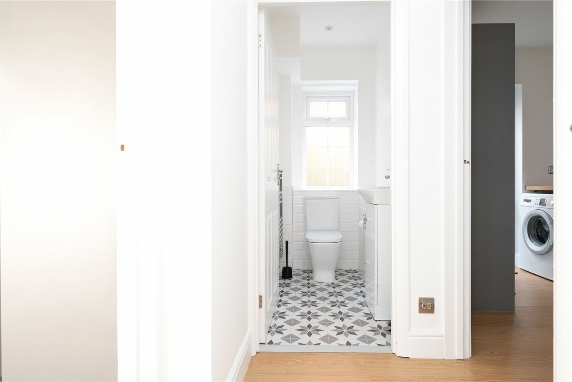 4 Bedroom House To LetHouse To Let in The Meads, Bricket Wood, St. Albans - View 5 - Collinson Hall