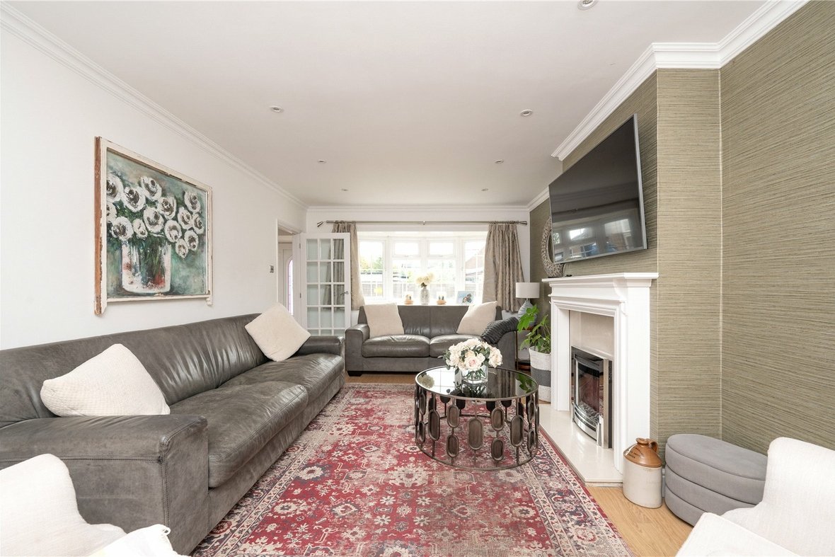 4 Bedroom House LetHouse Let in The Meads, Bricket Wood, St. Albans - View 15 - Collinson Hall