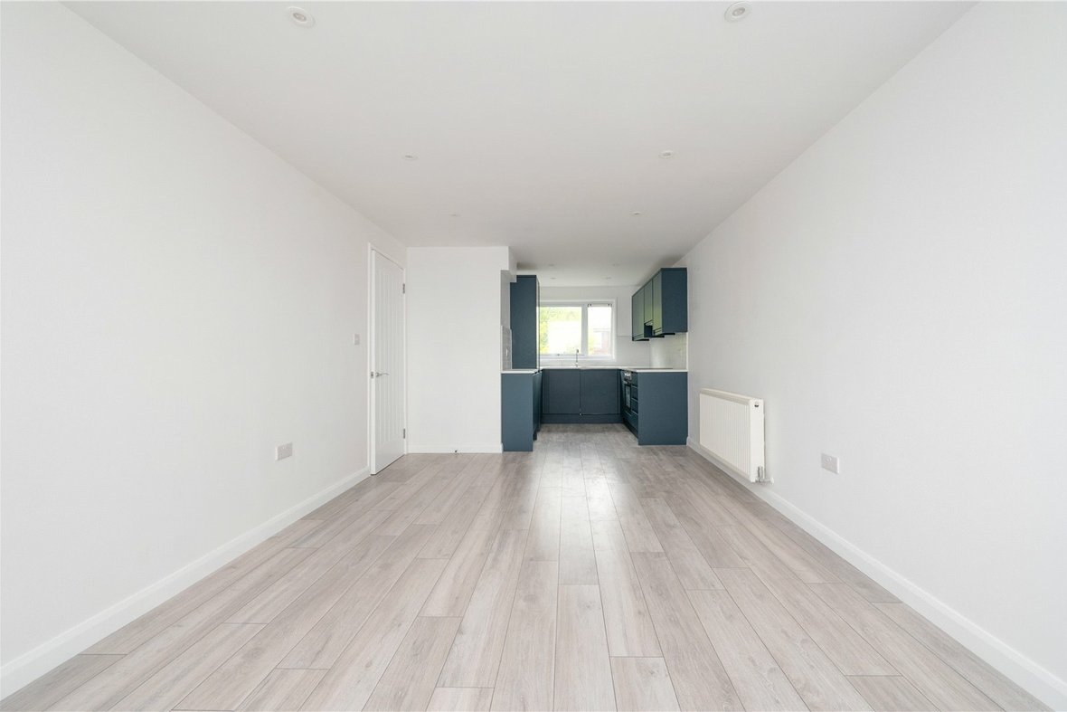 1 Bedroom Apartment For SaleApartment For Sale in Holyrood Crescent, St. Albans, Hertfordshire - View 11 - Collinson Hall