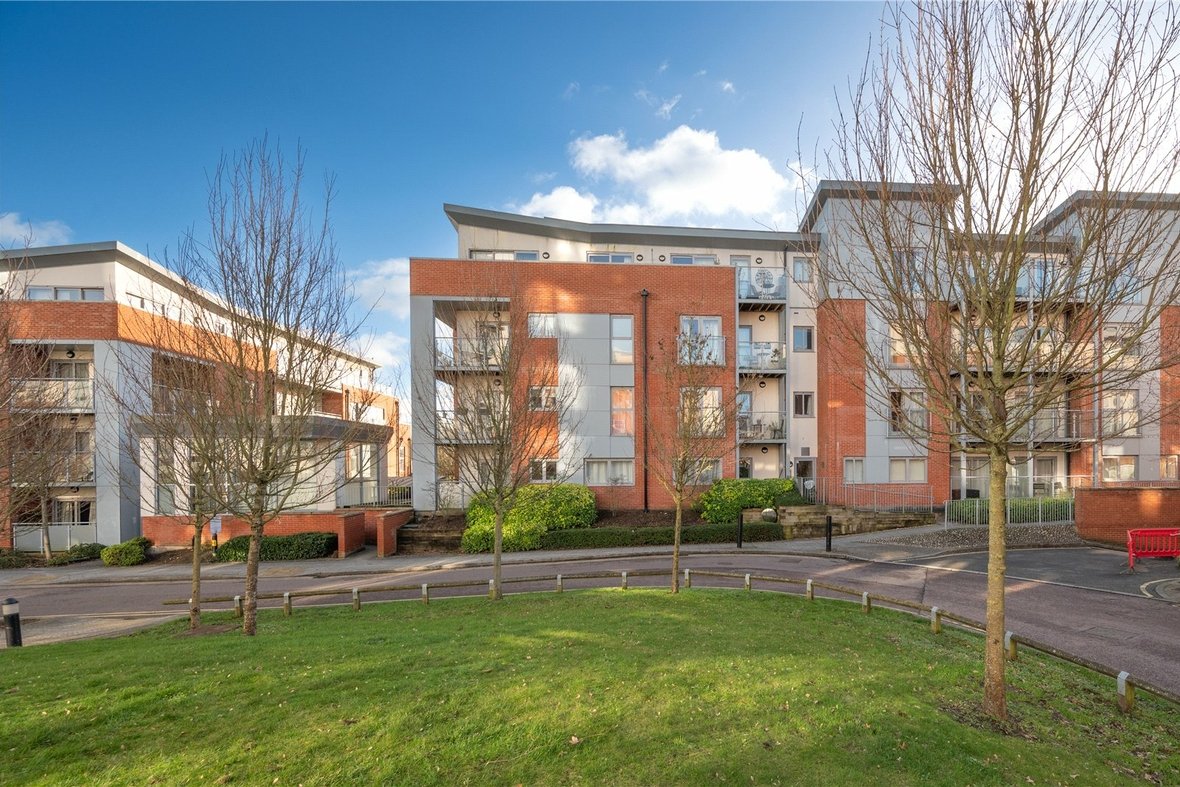 1 Bedroom Apartment New InstructionApartment New Instruction in Serra House, Charrington Place, St. Albans - View 17 - Collinson Hall