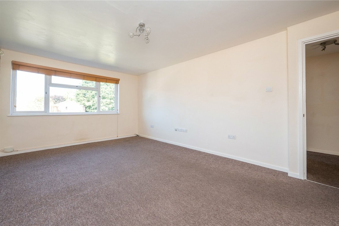 2 Bedroom Maisonette Sold Subject to ContractMaisonette Sold Subject to Contract in Tennyson Road, St. Albans, Hertfordshire - View 5 - Collinson Hall