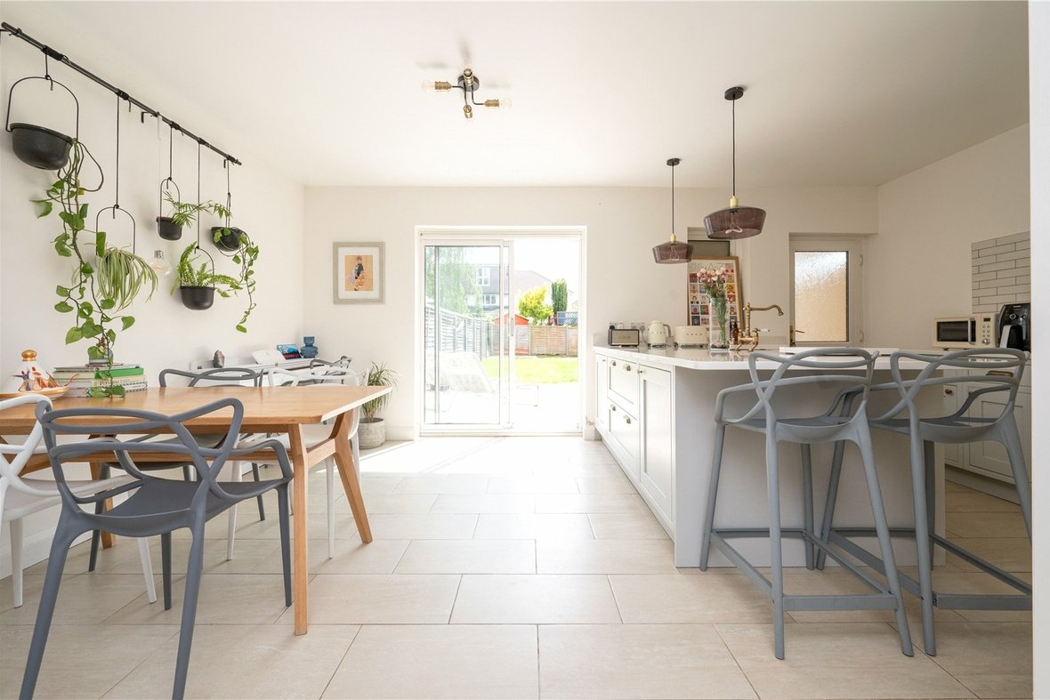 3 Bedroom House For SaleHouse For Sale in Coombes Road, London Colney, Hertfordshire - View 4 - Collinson Hall