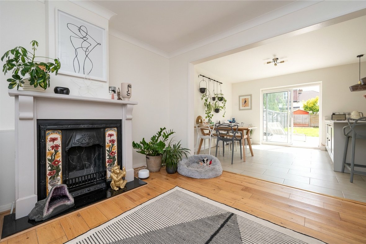 3 Bedroom House For SaleHouse For Sale in Coombes Road, London Colney, Hertfordshire - View 2 - Collinson Hall